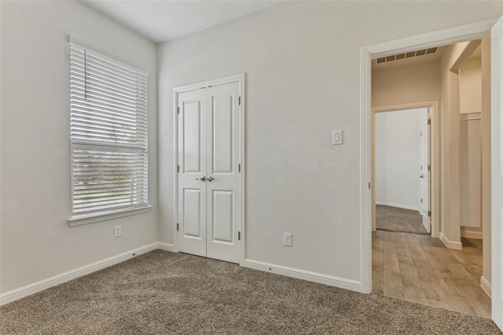 Twin Mills - Residential