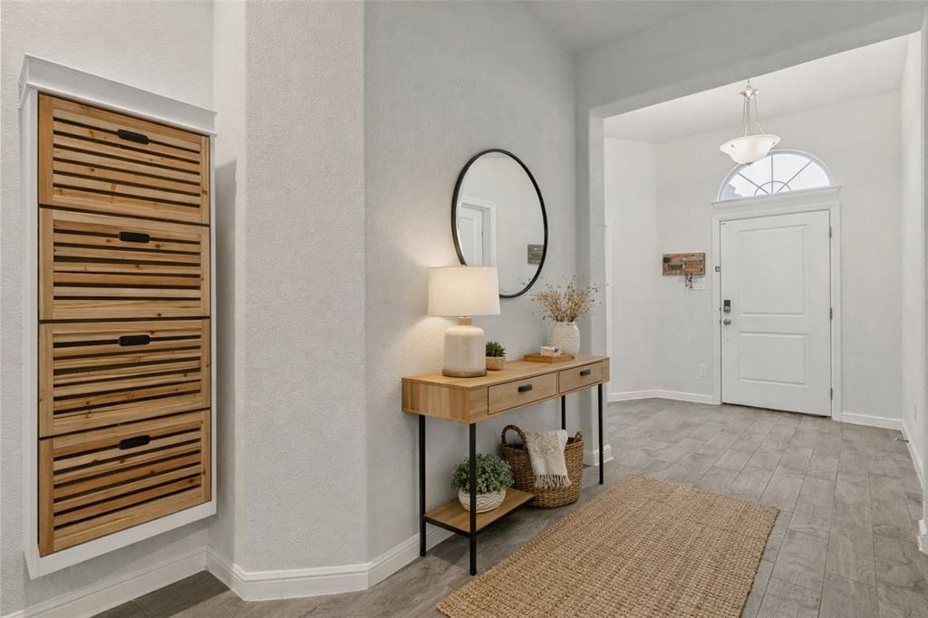 Twin Mills - Residential