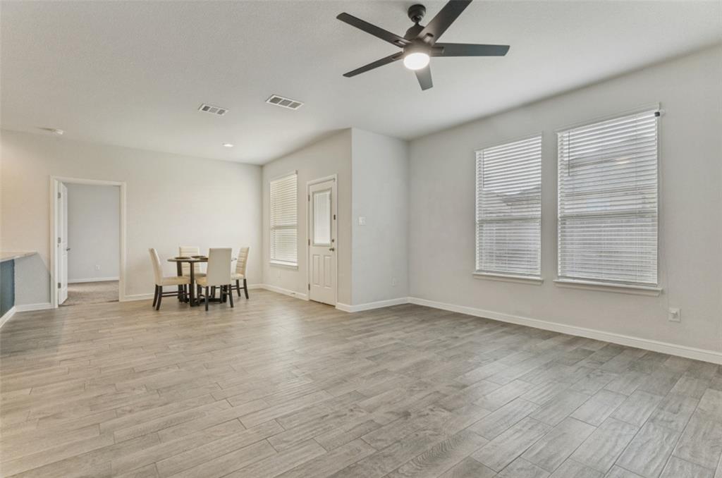 Twin Mills - Residential