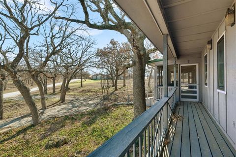 A home in Nocona