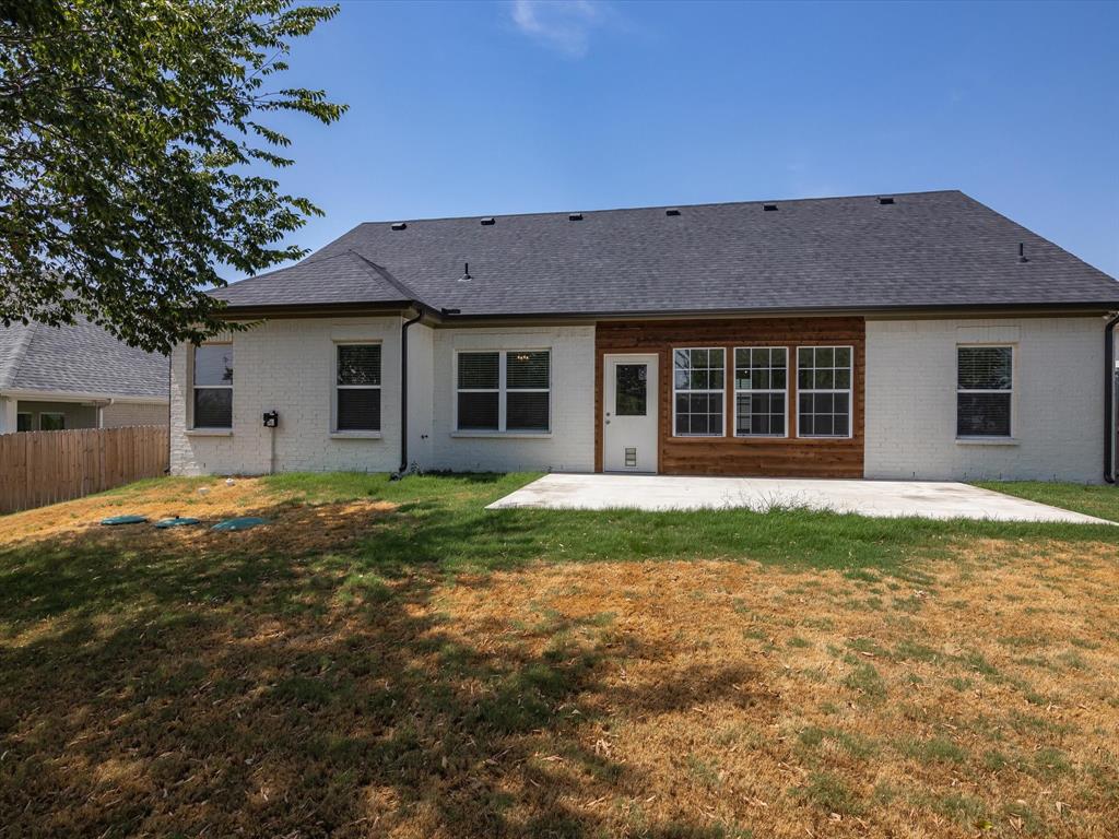 Hilltop Park Add - Residential Lease