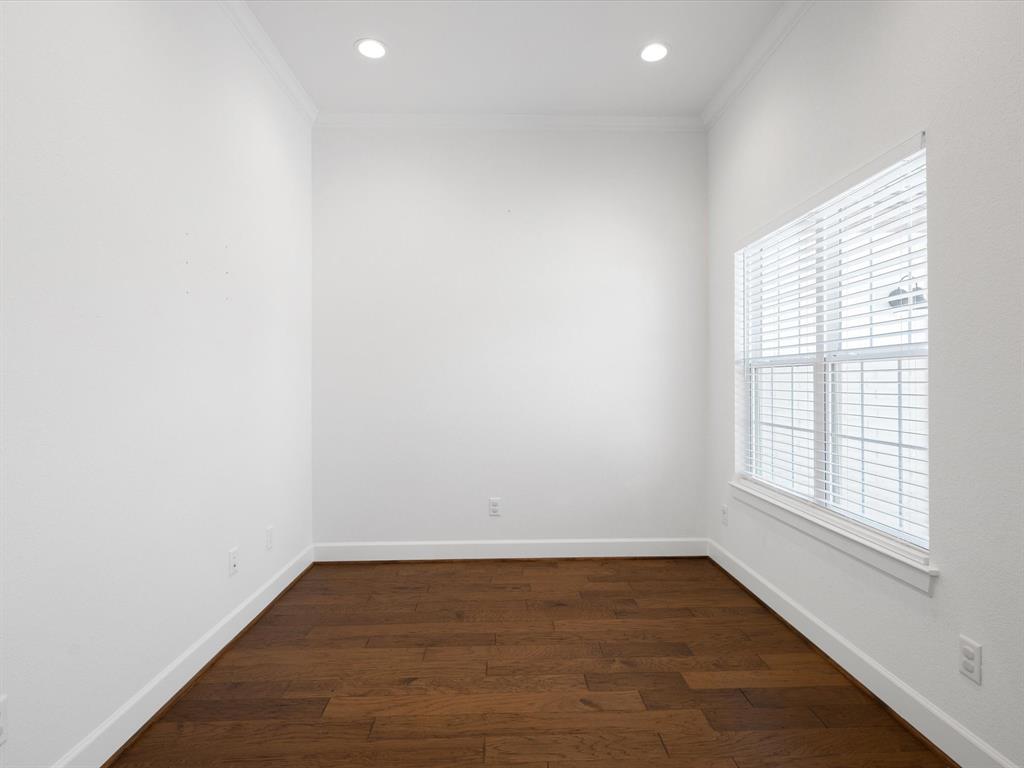 Hilltop Park Add - Residential Lease