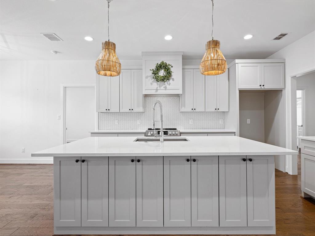 Hilltop Park Add - Residential Lease