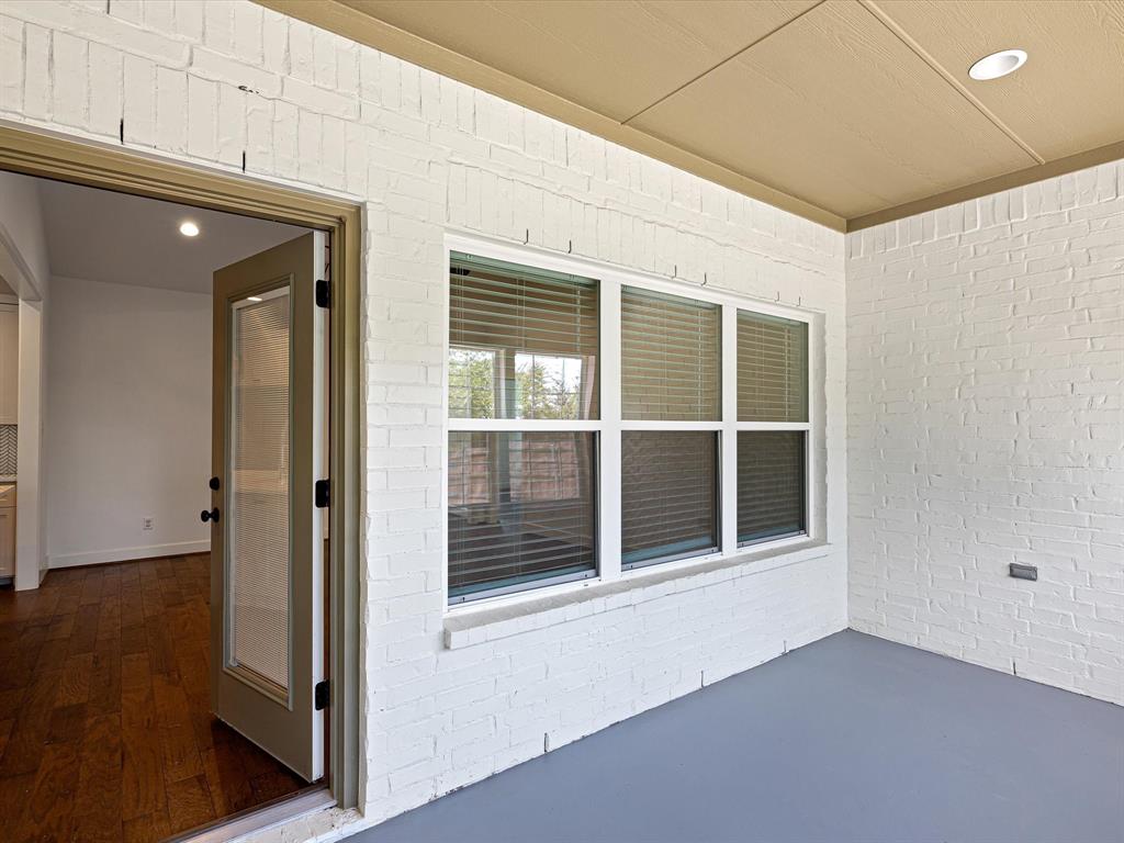 Hilltop Park Add - Residential Lease