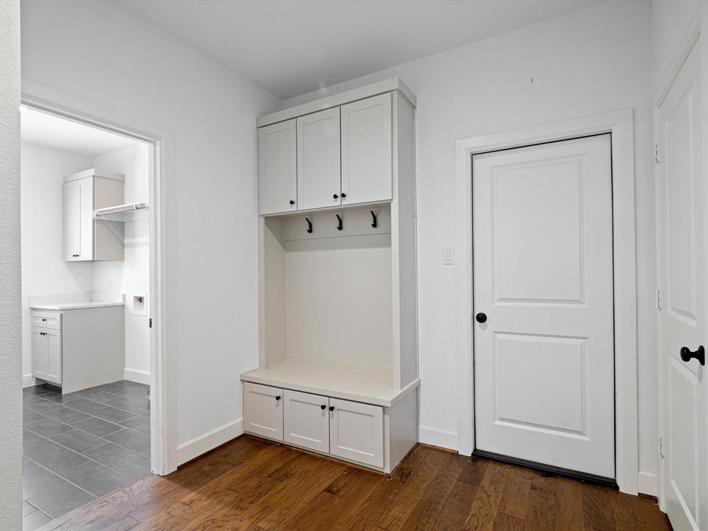 Hilltop Park Add - Residential Lease