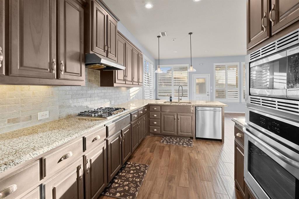 8949 Jewel Flower Drive