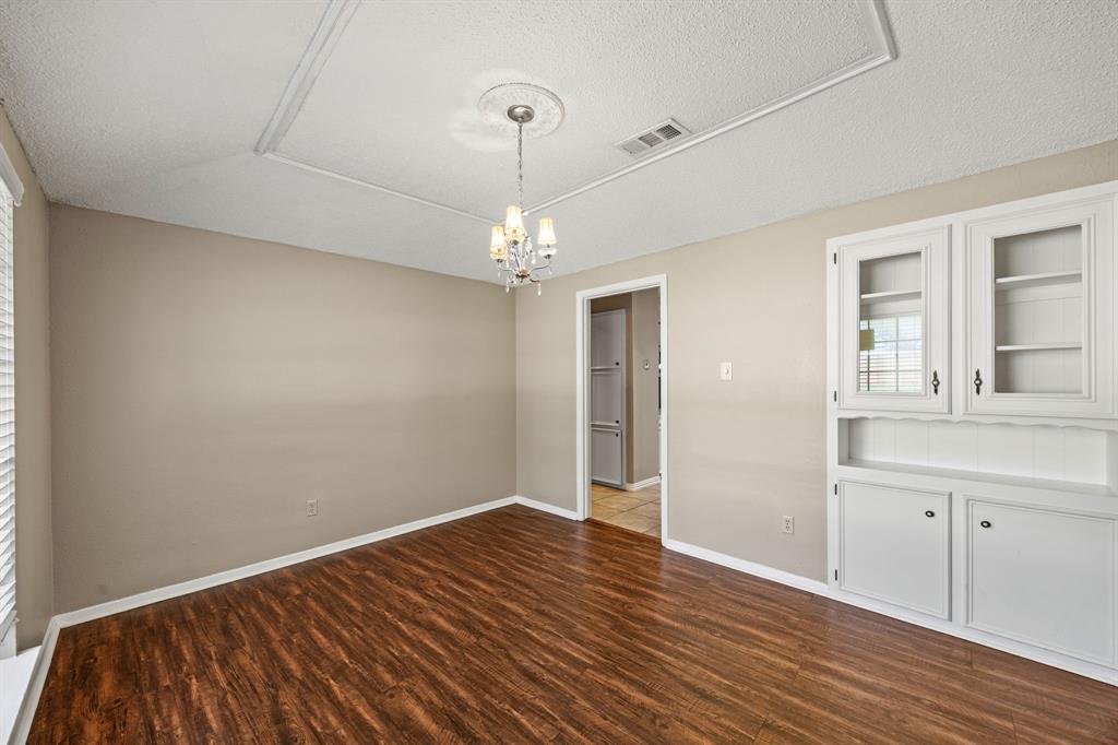 Meadowbrook East Add - Residential Lease