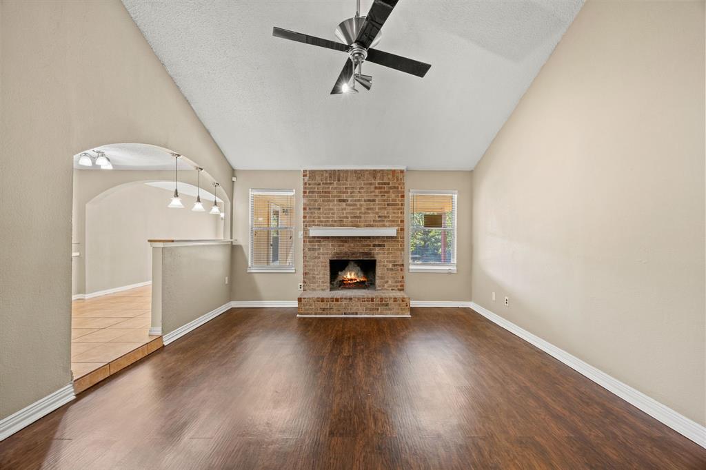 Meadowbrook East Add - Residential Lease