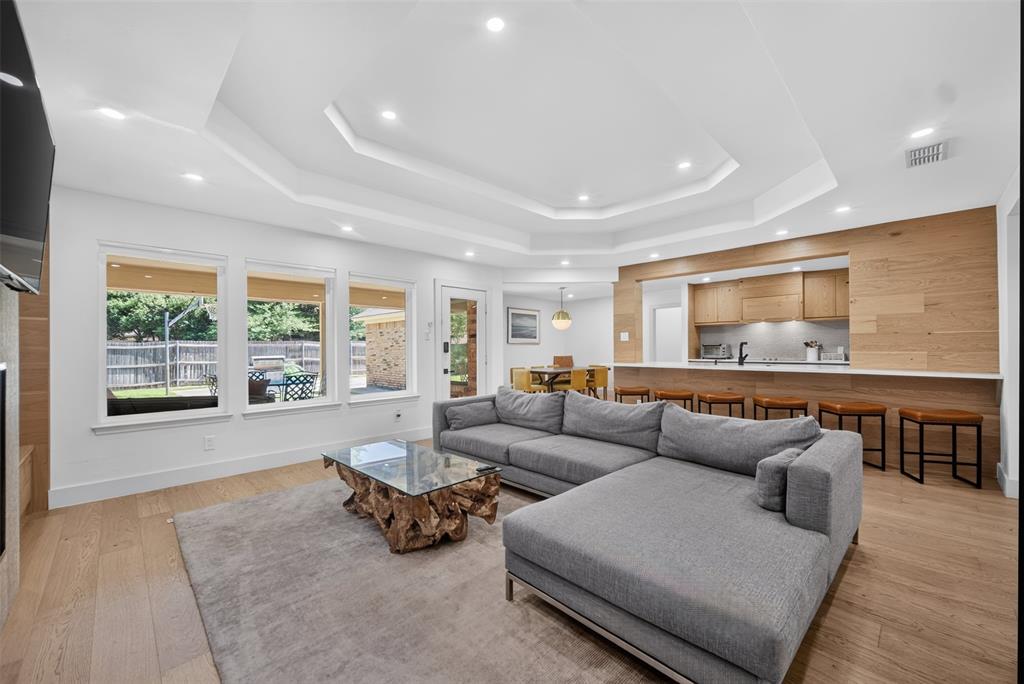 6621 Quail Ridge Drive