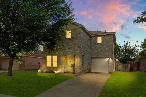 Photo of 3433 Pinebrook Drive, Dallas, TX 75241 (MLS # 21236215)