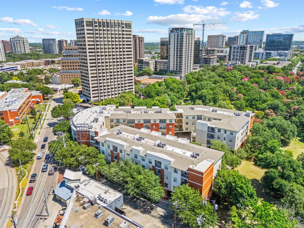 Mercer Square Condo - Residential