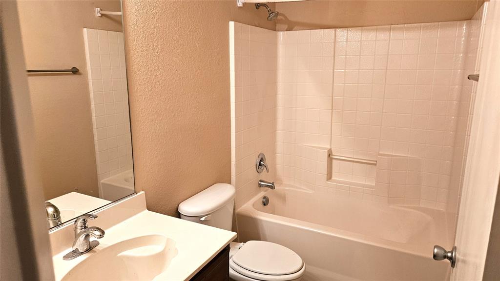 Alexandra Meadows South - Residential Lease