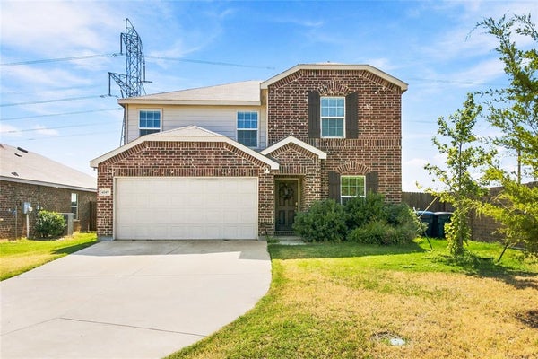 4749 GREENHAM LN, CROWLEY, TX 76036 - Image 9bcefedf2d485083ebf56500ef3d5f37/1994165340