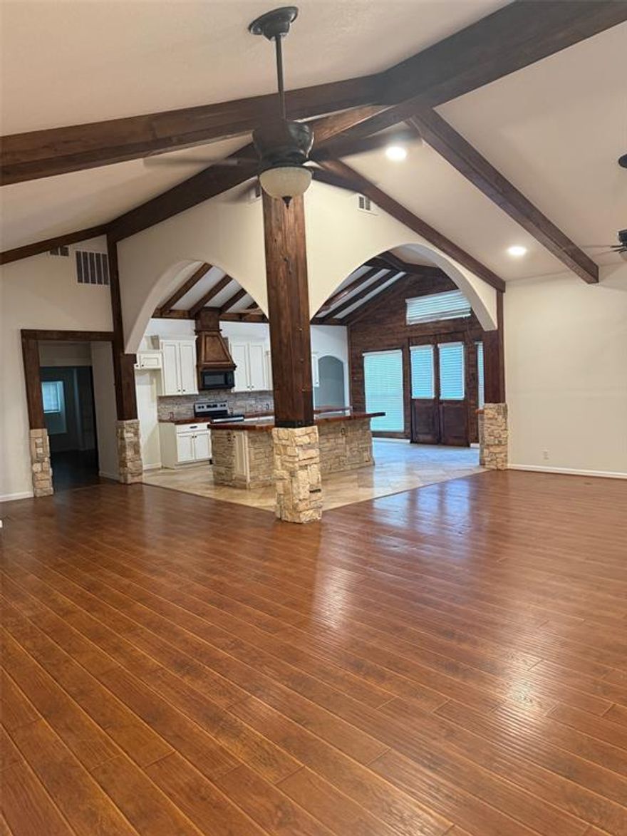 3 bedroom and a study that could be a bedroom without a closet, wide open layout, split bedrooms, no carpet in the whole house, 2 large bathrooms, nice fenced yard. close to Wester Jr High, wont last long.

Very unique open floorplan with large island and high ceilings. Also large rooms.