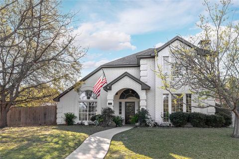 Photo of 702 Oak Trail, Brownwood, TX 76801 (MLS # 21229929)