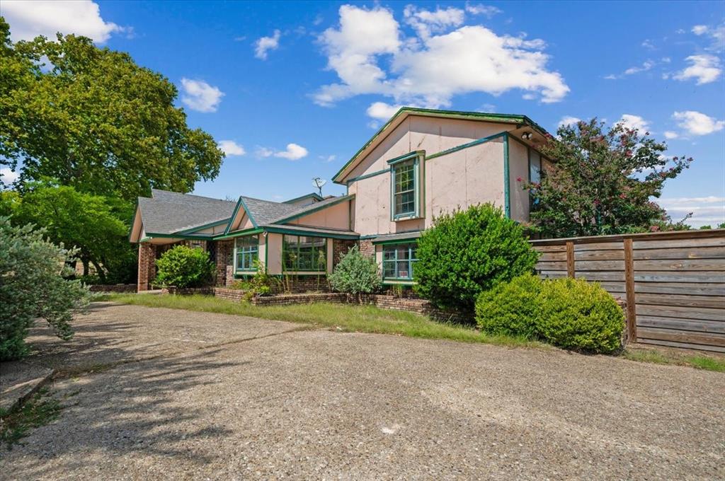135 E Pleasant Run Road