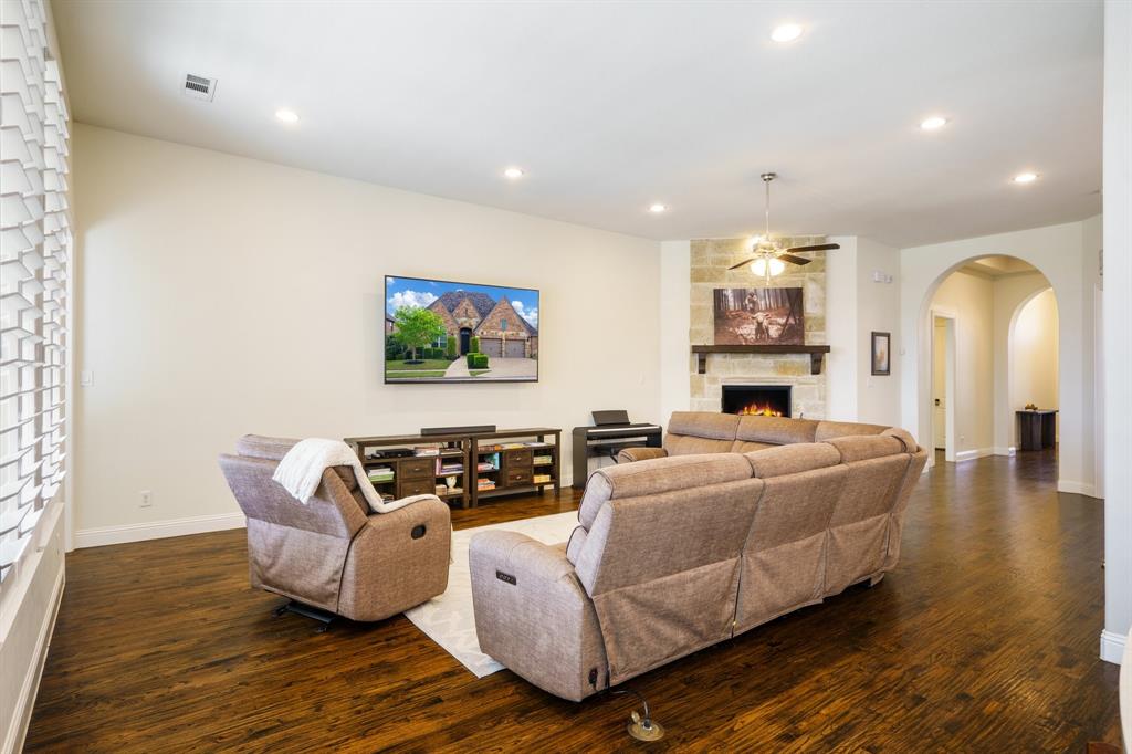 6309 Savannah Oak Trail