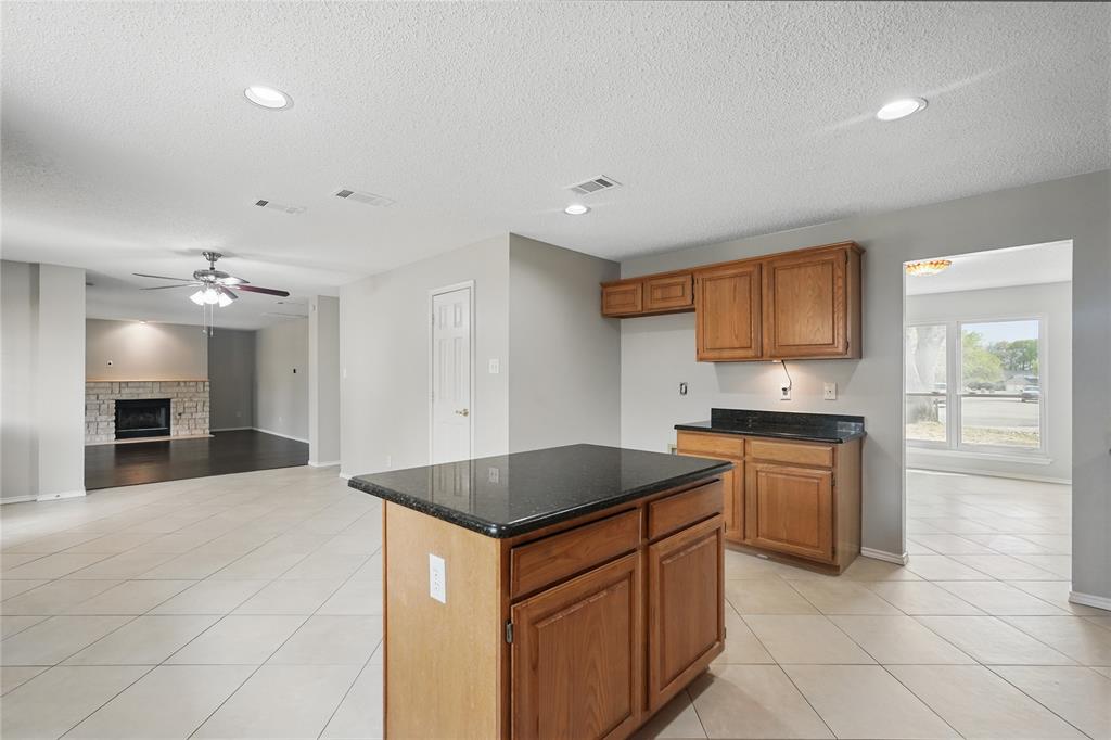 Flower Mound, Texas 75028, United States, 5 Bedrooms Bedrooms, ,3 BathroomsBathrooms,Residential,Active,97674