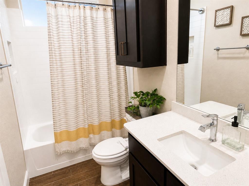 Trails of Elizabeth Crk - Residential