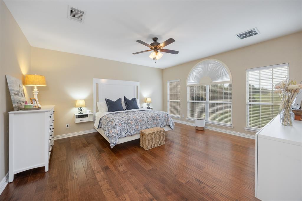Lucas, Texas, 75002, United States, 4 Bedrooms Bedrooms, ,3 BathroomsBathrooms,Residential,Active,2052034