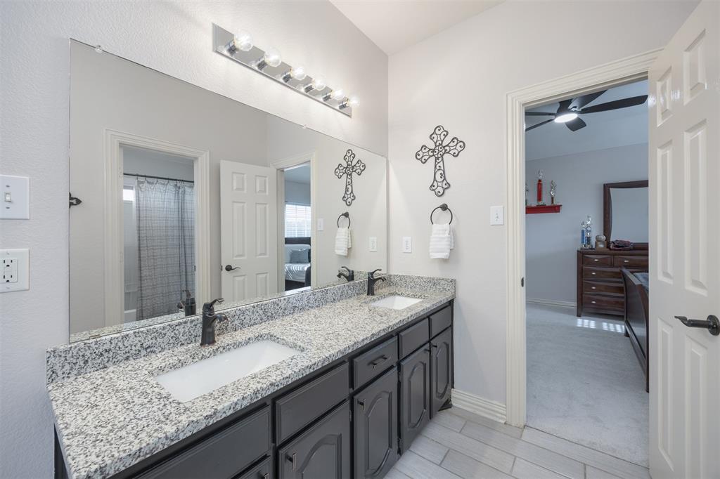 Lucas, Texas, 75002, United States, 4 Bedrooms Bedrooms, ,3 BathroomsBathrooms,Residential,Active,2052034