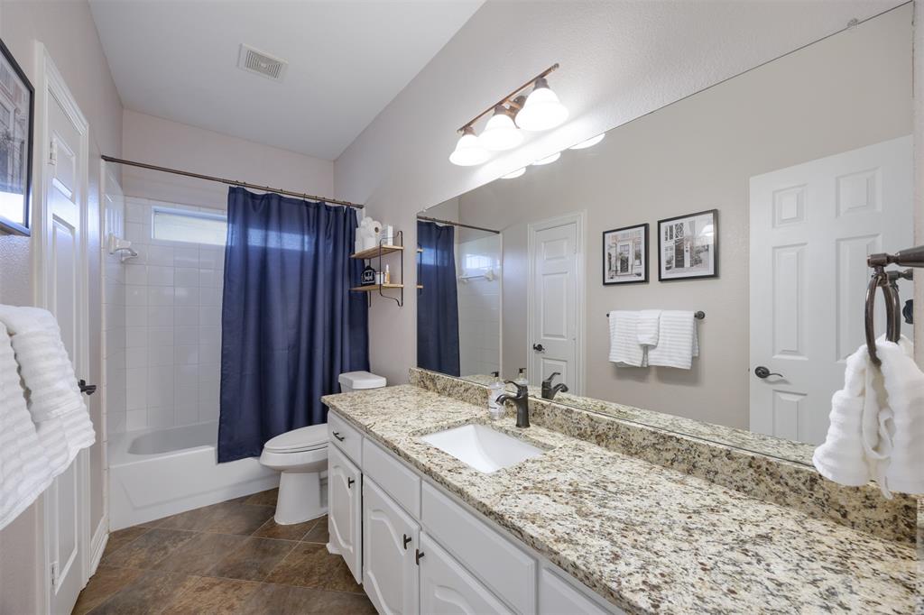 Lucas, Texas, 75002, United States, 4 Bedrooms Bedrooms, ,3 BathroomsBathrooms,Residential,Active,2052034