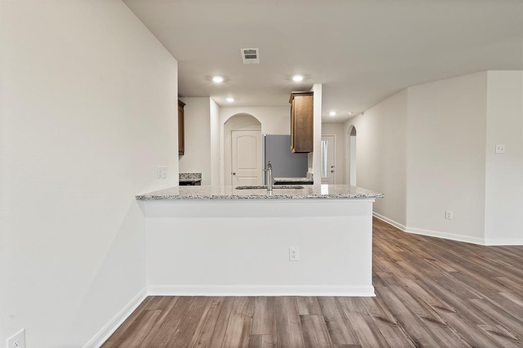 908 Burlington Avenue