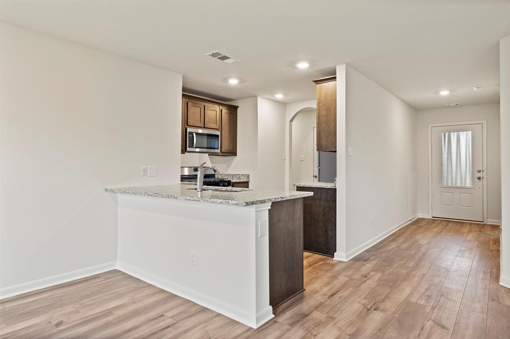 908 Burlington Avenue