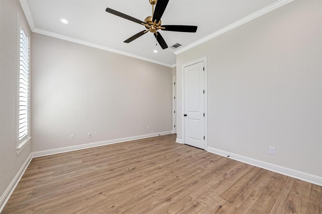 West End @ Val Verde - Residential