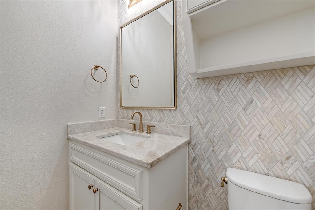 West End @ Val Verde - Residential