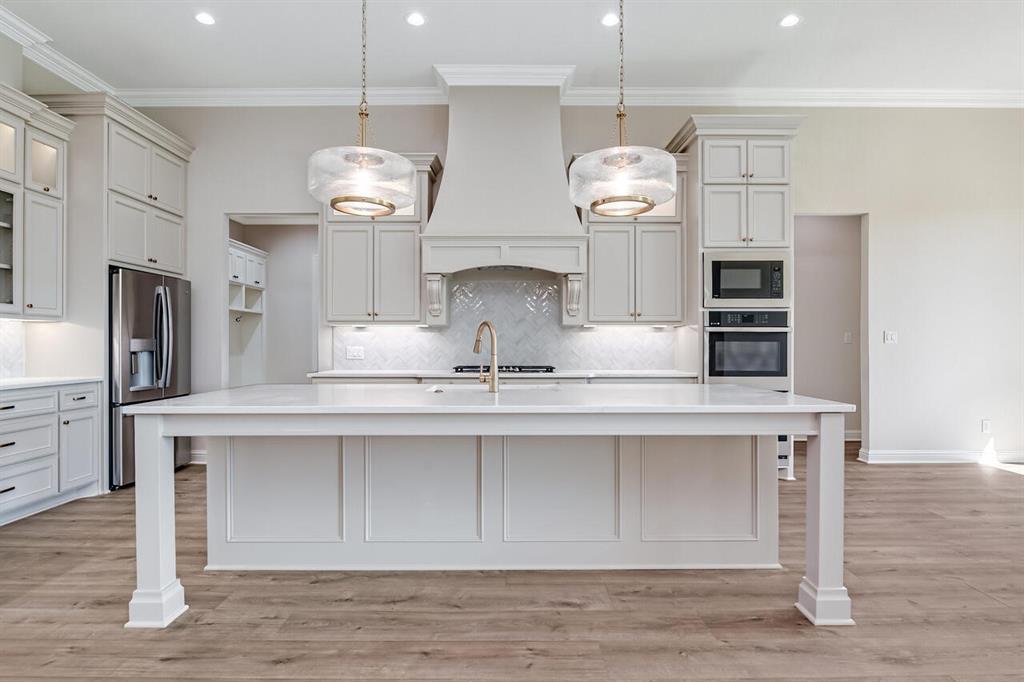 West End @ Val Verde - Residential