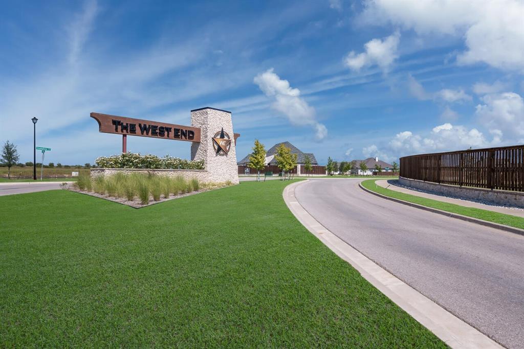 West End @ Val Verde - Residential