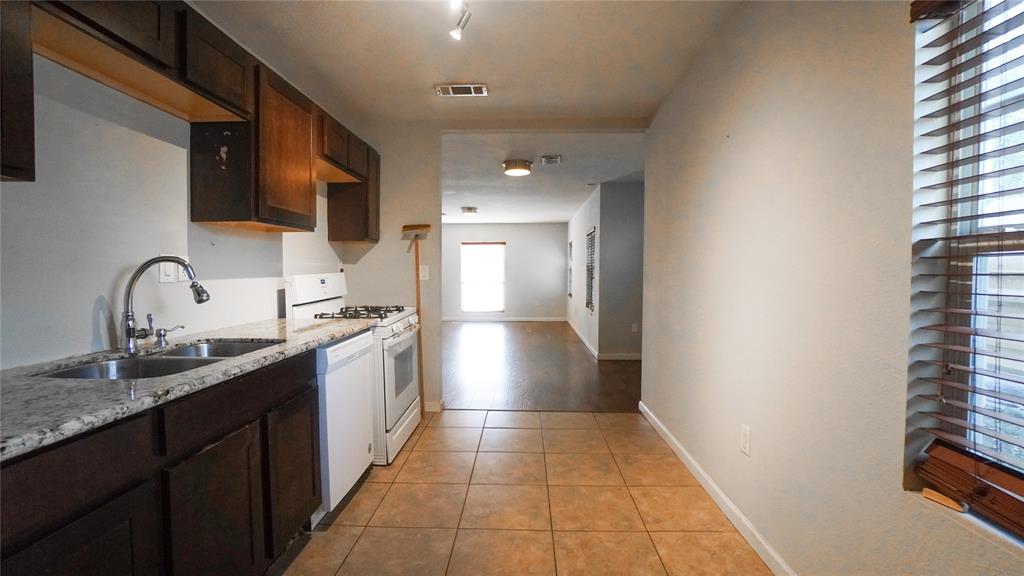 Elmwood Add - Residential Lease