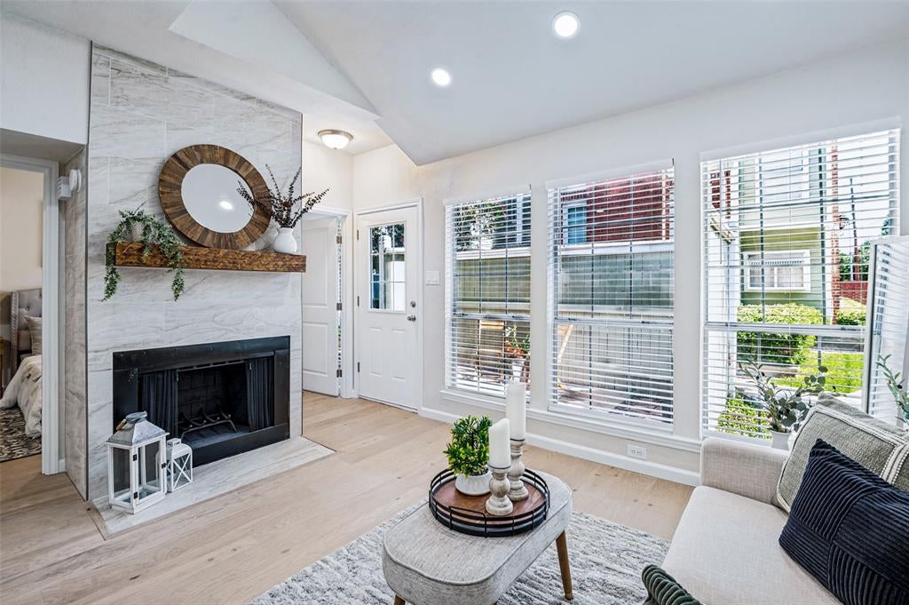 6220 Bentwood Trail 707