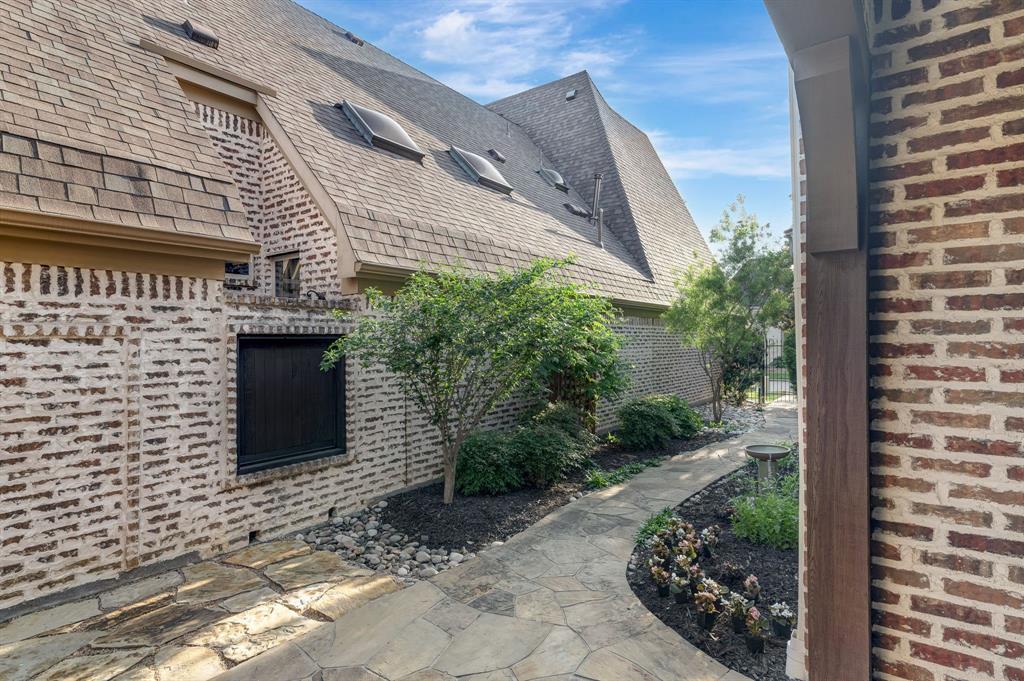 Cambridge Gate - Residential