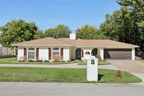 3554 Mercury Drive Grapevine TX 76051