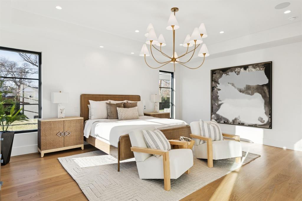 FOREST HILLS - Residential