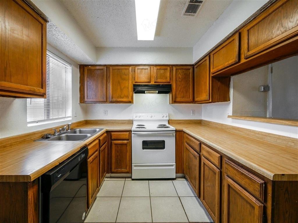 9499 Olde Village Court