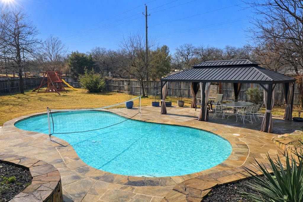 9763 Rock Dove Circle