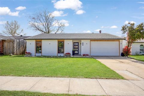 Photo of 5412 Gibson Drive, The Colony, TX 75056 (MLS # 21211611)