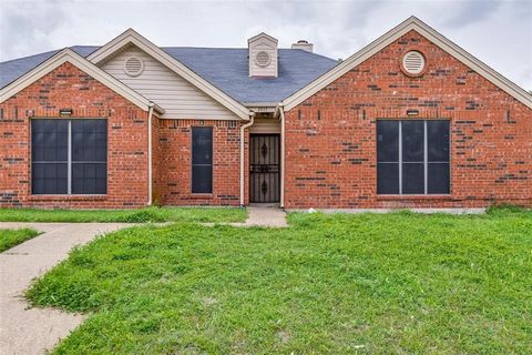2917 Tanglewood Drive Lancaster TX 75134