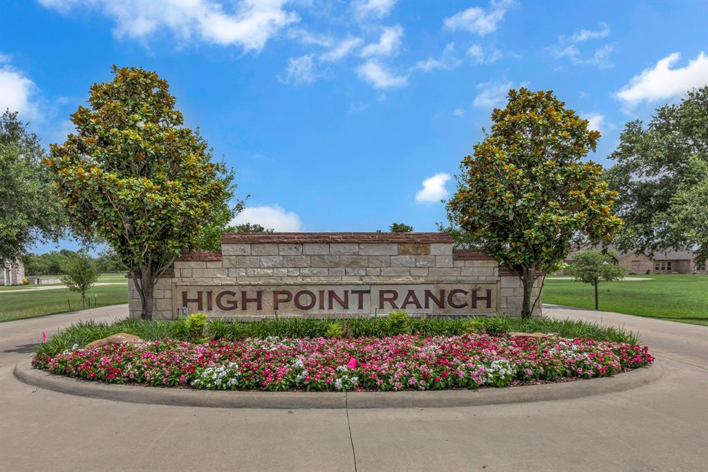 436 Highbluff Trail