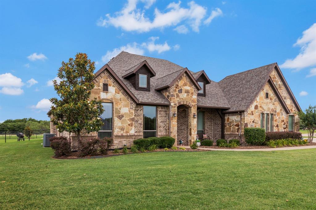 436 Highbluff Trail