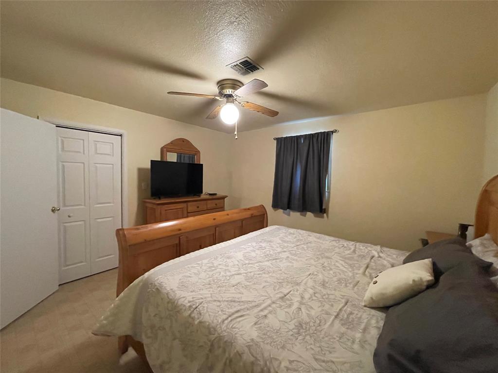 Lazy Oaks - Residential