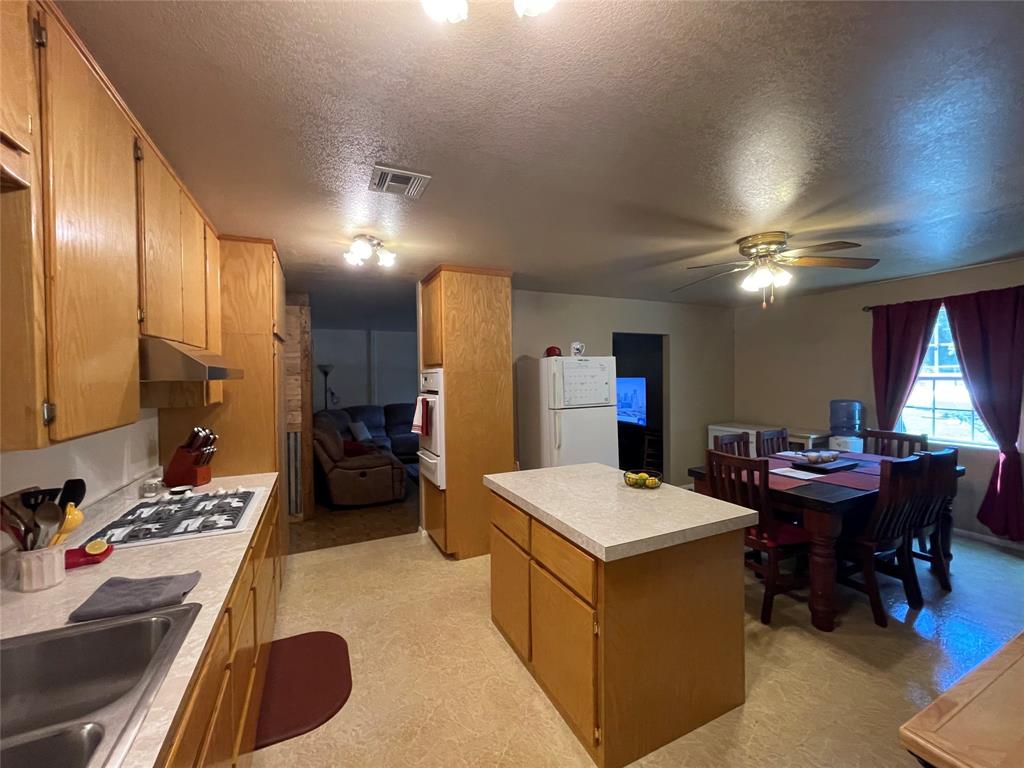 Lazy Oaks - Residential