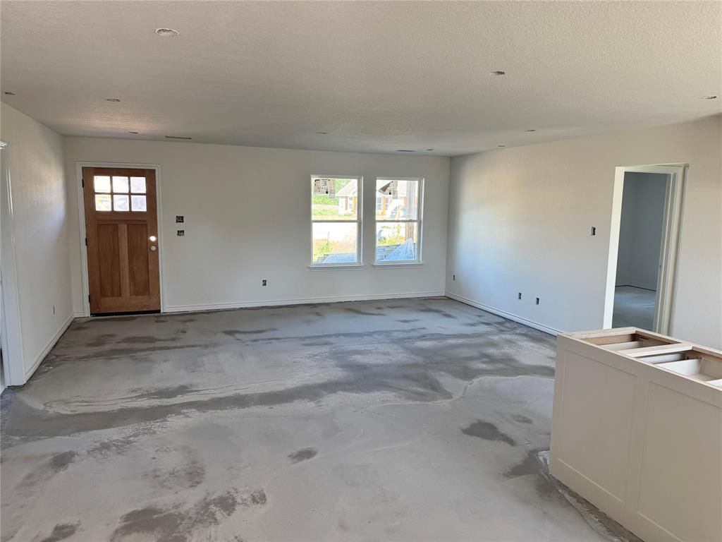 2022 Corriente Court