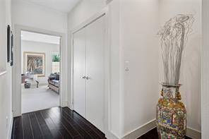 Twnhms 4111 - Residential