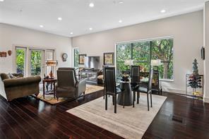 Twnhms 4111 - Residential