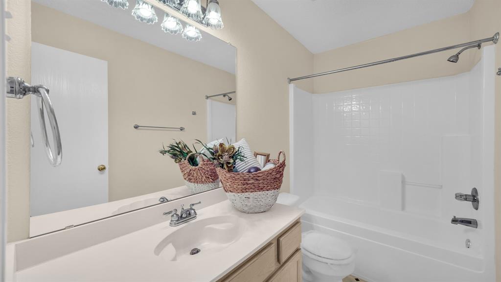 Keswick Gardens Ph 01 - Residential