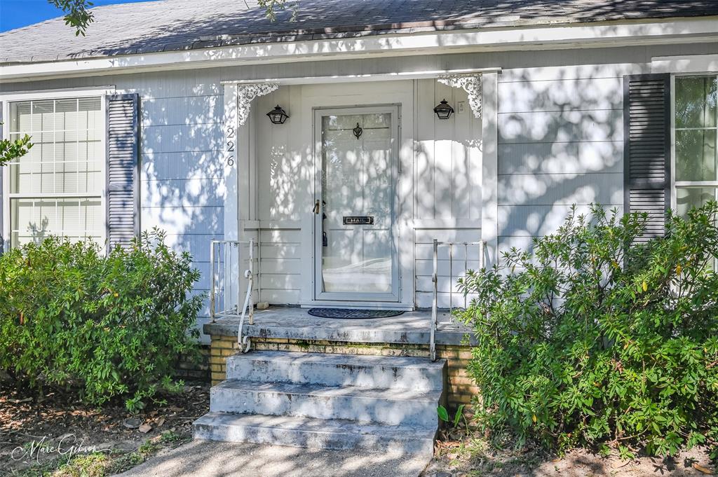 226 Albert Avenue